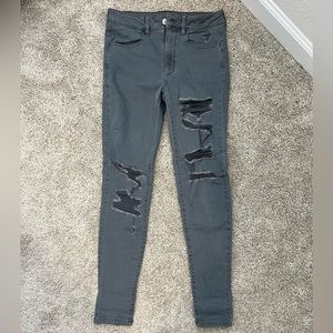 American Eagle distressed hi-rise jegging